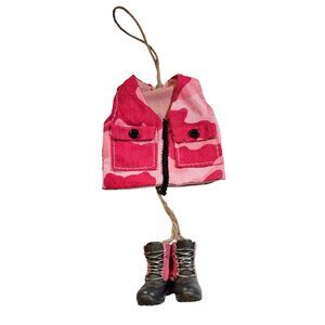 Pink Camo Vest & Boots Christmas Ornament‎ Hunting